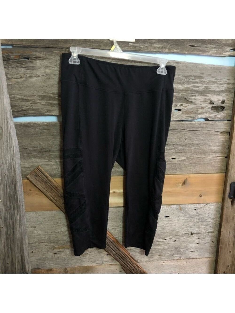 MAURICES Plus Size 1(1X) Black Compression Activewear Leggings